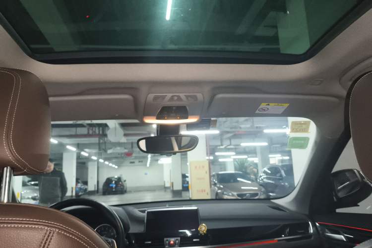 Used BMW X1 2016 xDrive20Li Luxury Model
