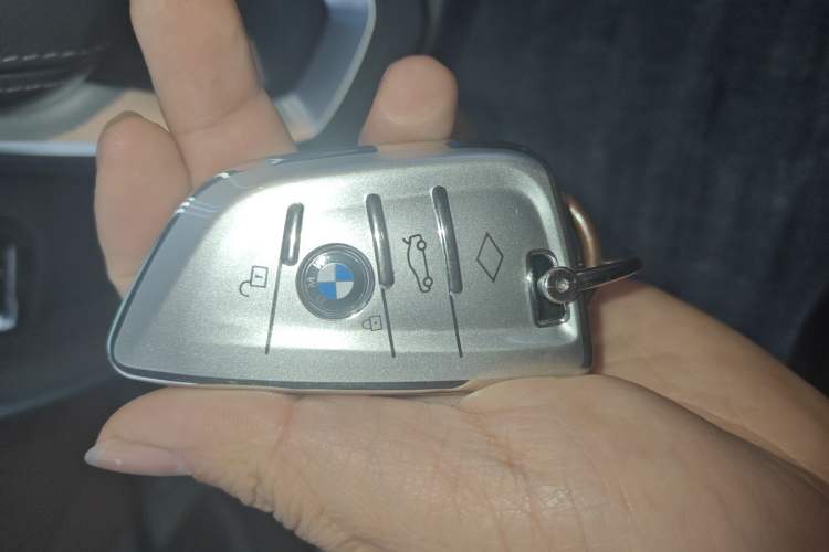 Used BMW 5 Series 2022 Second Facelift 525Li Luxury Package
