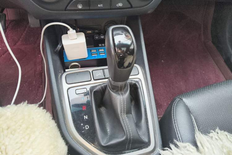 Used Hyundai ix25 2015 1.6L Automatic Two-Wheel Drive Smart GLS Trim
