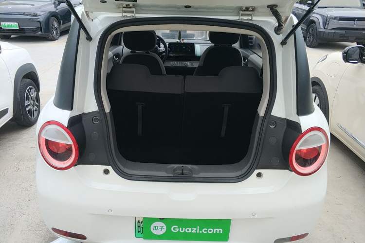 Used CHANGAN NEVO Lumin 2023 301km Honey Dew Edition Trunk