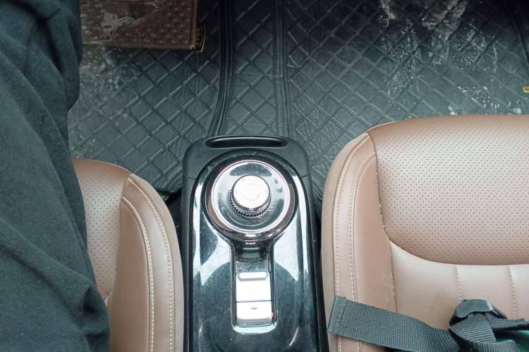 Used Wuling Bingo 2023 333 km Lingxi Connected Version
