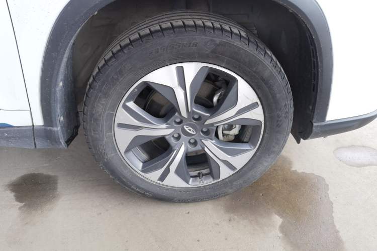 Used Chery Tiggo 8 PRO New Energy 2023 1.5T Enjoyment Edition Right Front Wheel Hub