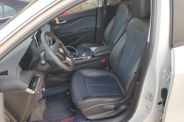 Used Buick Velite 6 2022 Connected Fashion PLUS