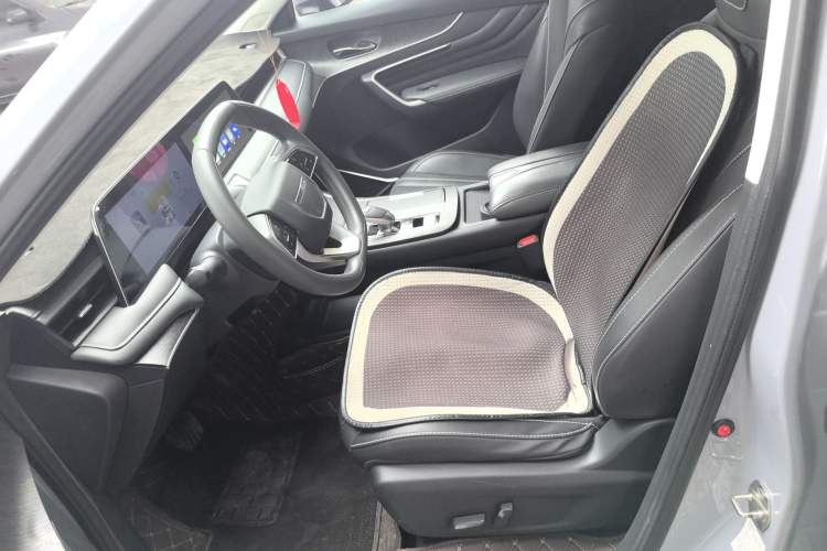 Used Venucia V 2021 260T Idol Edition