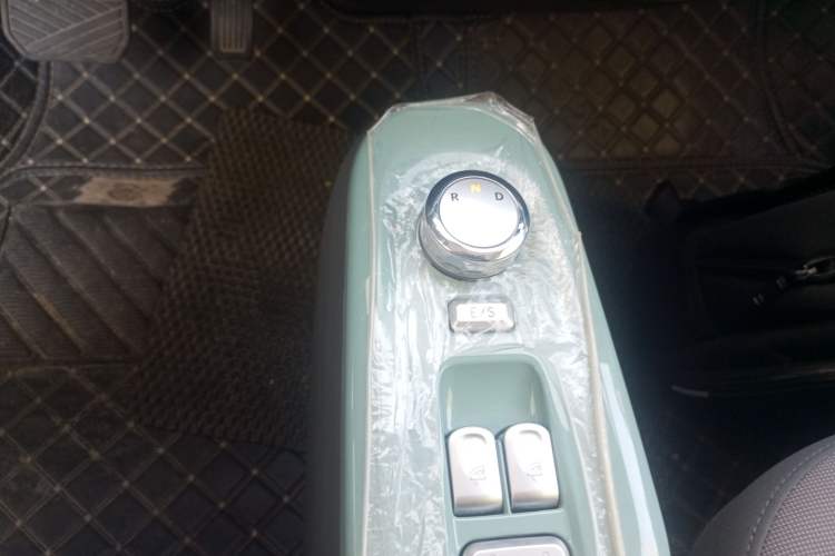 Used CHANGAN NEVO Lumin 2024 205km Launch Edition