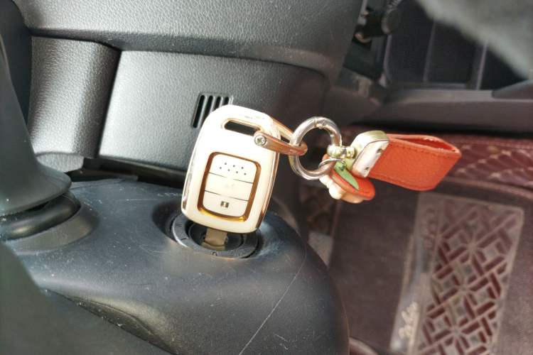 Used Honda Fit 2018 1.5L CVT Comfort Sunroof Version Vehicle Key