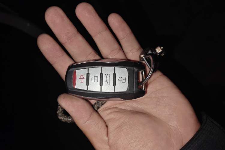 Used Haval M6 2017 1.5T Automatic Two-Wheel Drive Elite Model Vehicle Key