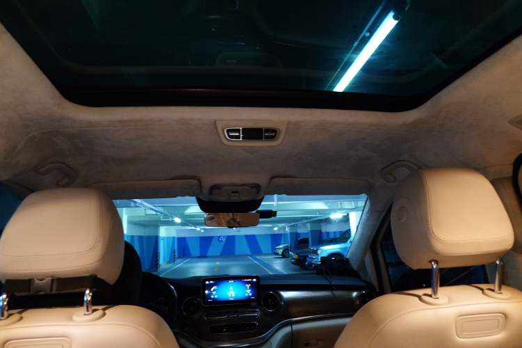 Used Mercedes-Benz V-Class 2021 V 260 Prestige Edition