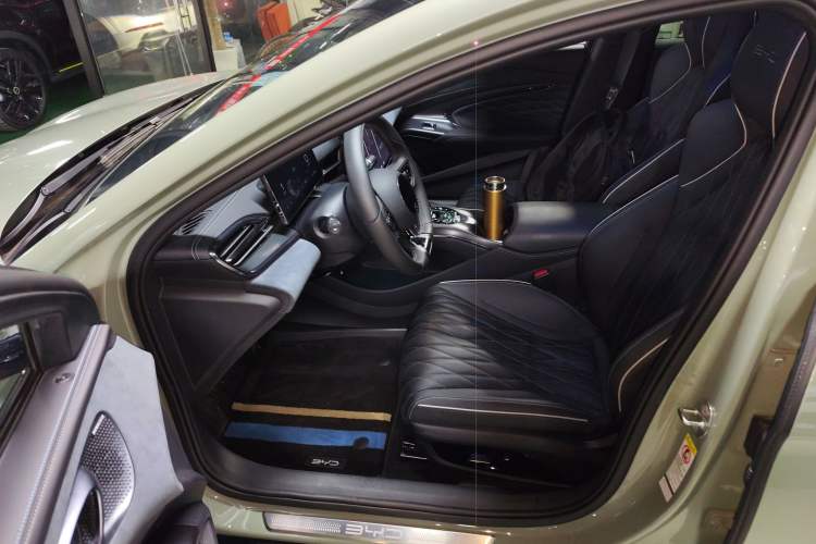 Used BYD Seal 2023 Champion Edition 550km Prestige Model
