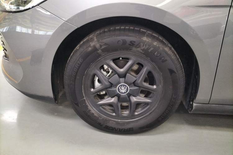 Used BYD Qin PLUS 2025 DM-i Smart Drive 55KM Leading Model
