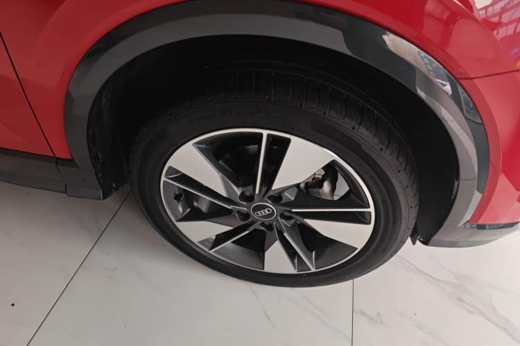 Used Audi Q2L 2022 35 TFSI Fashionable and Elegant Model