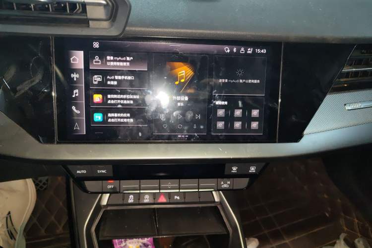 Used Audi A3 2021 Sportback 35 TFSI Fashionable Sports Model Audio And AC Panel