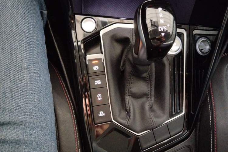 Used Volkswagen Tayron 2019 330TSI Two-Wheel Drive Luxury Model China VI Standard
