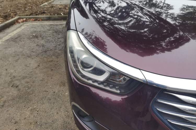 Used GAC Trumpchi GA6 2016 235T DCT Elite Edition Right Front Headlight