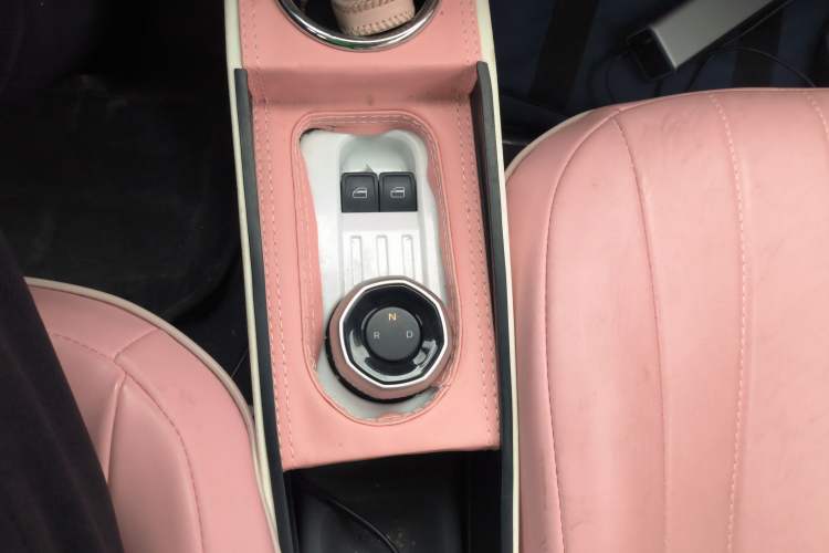 Used Geely Galaxy Panda 2025 210 km – Yuanqi Bear
