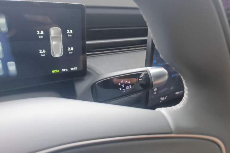 Used XPeng G6 2025 625 Long-Range Max Flagship Edition Gear Lever