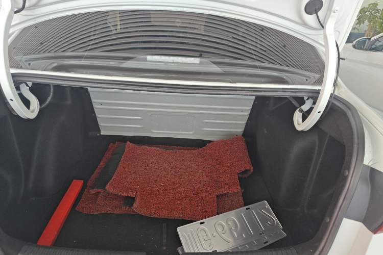 Used Jetta VA3 2021 1.5L Automatic Enjoyment Edition Trunk