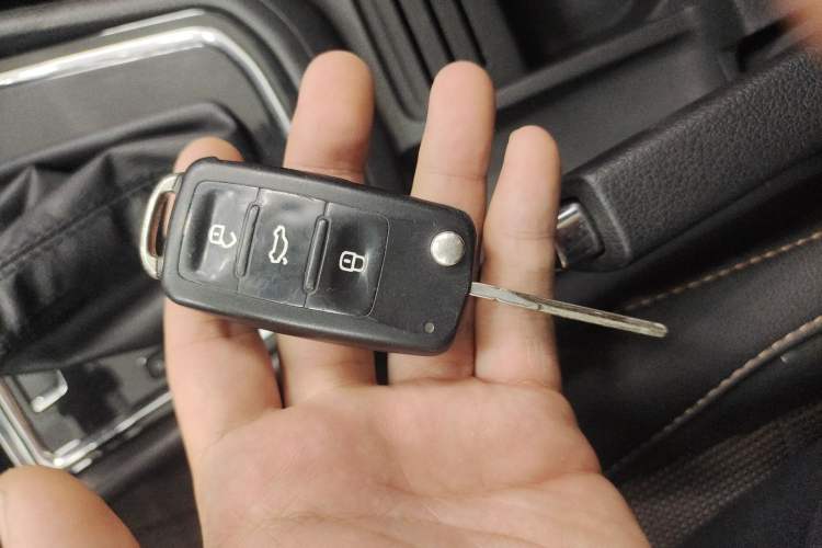 Used Volkswagen C-TREK 2017 1.6L Automatic Comfort Model
