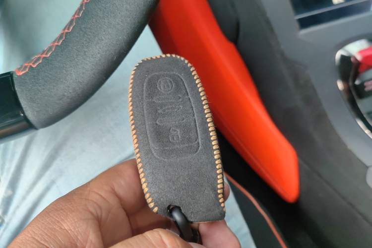 Used Lamborghini Huracán 2021 Huracán STO Vehicle Key