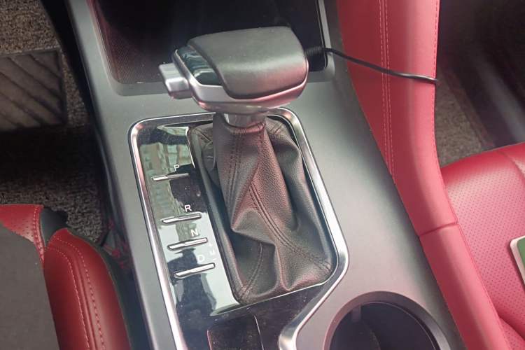 Used CHANGAN CS75 PLUS 2020 1.5T Automatic Luxury Version
