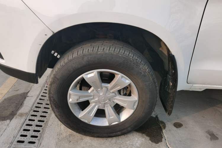 Used JAC T6 2022 2.0T Diesel 4x4 Engineering Version with Long Wheelbase
