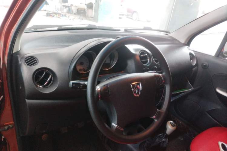 Used Baojun Lechi 2012 Revised Version 1.2L Manual Sporty Edition Dynamic Type