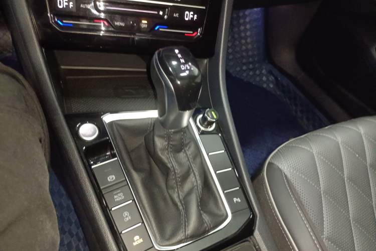 Used Volkswagen Sagitar 2023 300TSI DSG Excellence Edition
