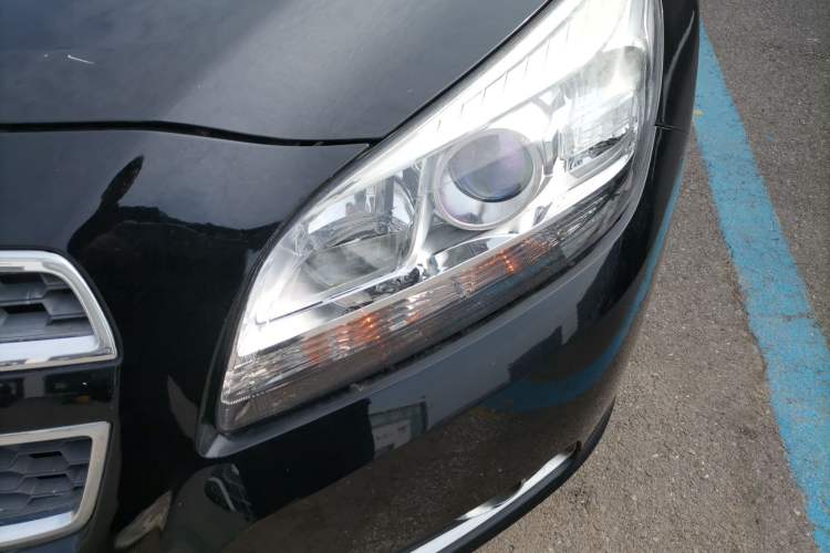 Used Chevrolet Malibu 2014 1.6T Automatic Comfort Edition Left Front Headlight