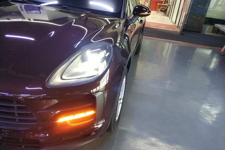 Used Porsche Macan 2018 Macan 2.0T