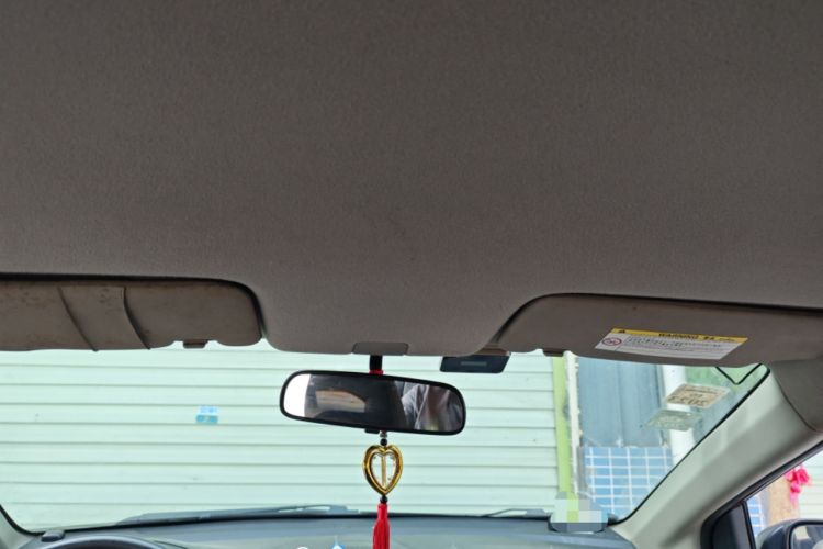 Used Honda City Classic 2012 1.5L manual Comfort version Headliner