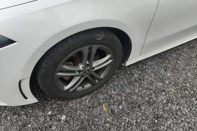 Used Mercedes-Benz A-Class 2021 Restyled A 180 L Sport Sedan Left Front Wheel Hub