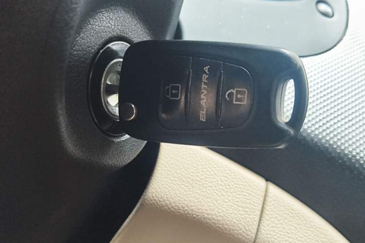 Used Hyundai Verna (older generation) 2014 1.4L Automatic Smart GLS