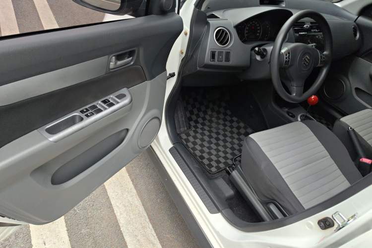 Used Suzuki Swift 2014 1.5L Automatic Fashion Edition