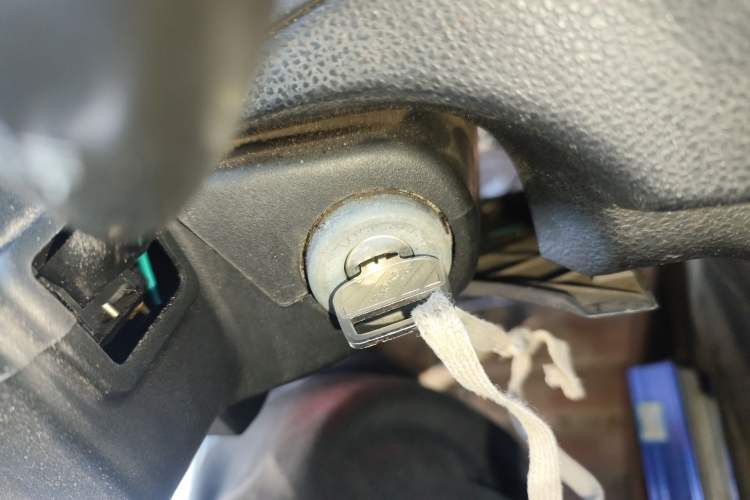 Used FAW Xiali 2012 N3 1.0L Sedan - Practical Model