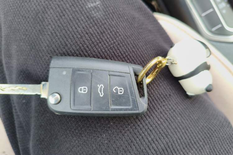 Used Volkswagen Golf Sportsvan 2018 1.6L Automatic Comfort Model
