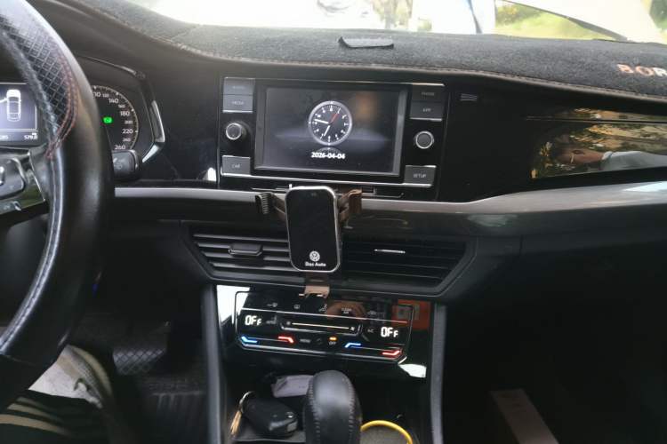 Used Volkswagen Bora 2020 1.5L Automatic Elite Version
