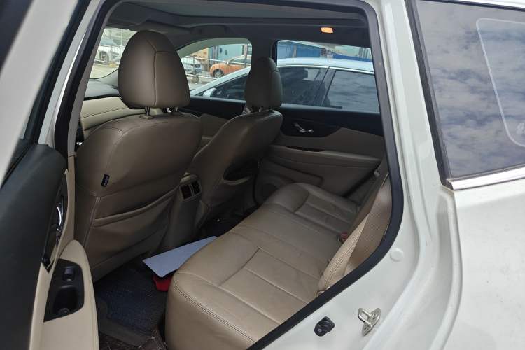 Used Nissan X-Trail 2017 2.0L CVT Comfort Edition 2WD Left Rear Seat