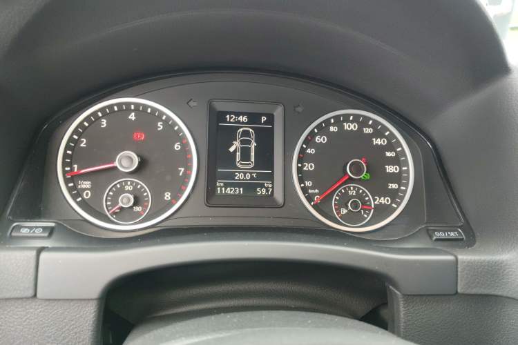 Used Volkswagen Tiguan 2013 1.8 TSI Automatic Two-Wheel Drive Comfort Edition Instrument Cluster