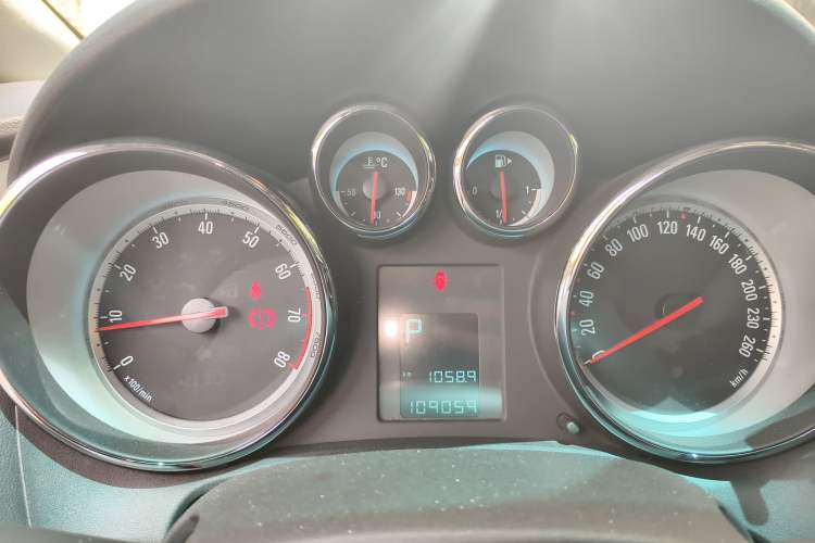 Used Buick GT 2014 XT 1.6L Automatic Fashion Edition