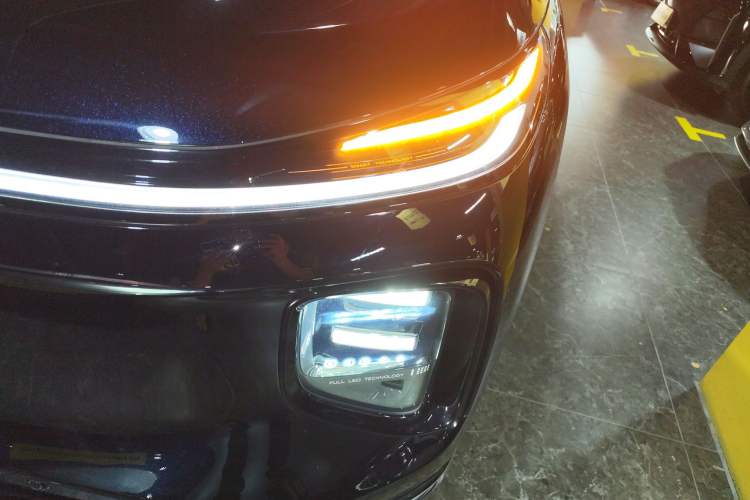 Used CHANGAN NEVO Q07 2025 215 Flagship PLUS Left Front Headlight