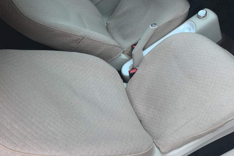 Used Wuling Hongguang MINIEV 2024 3rd Generation 215km Advanced Version
