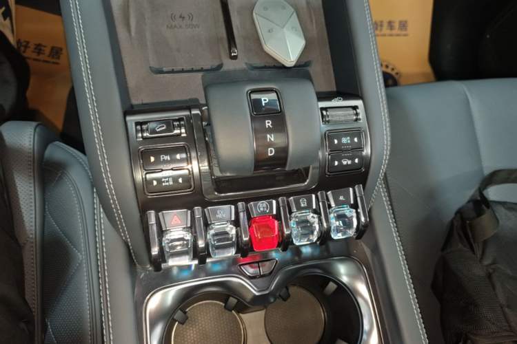 Used Formula Leopard 5 2025 TianShen Intelligent Driving Ultra Edition Gear Lever