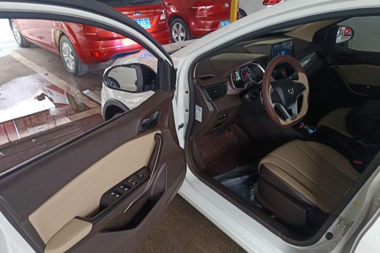 Used Baojun 310W 2020 1.5L Automatic Enjoyment Version China VI Emission Standard