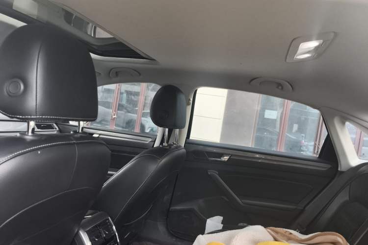 Used Volkswagen Passat 2017 330TSI DSG Luxury Edition