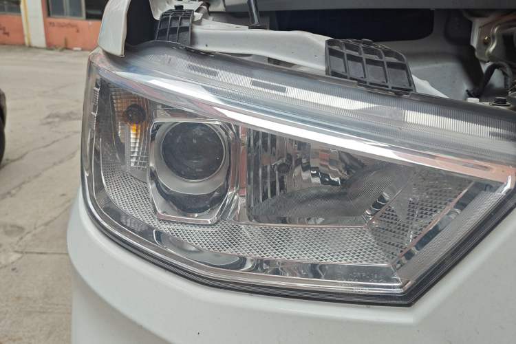 Used Karry Jiangtun E7 2024 Mingchuang 6-Seater Version
