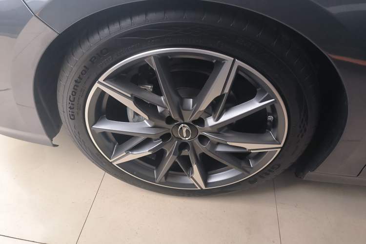 Used GAC Trumpchi EMPOW 2024 270T DCT Yingbao S Edition Left Front Wheel Hub