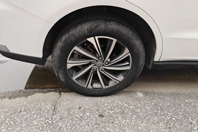 Used Geely Auto Vision X6 2021 PRO 1.4T Automatic Prestige Model Right Rear Wheel Hub