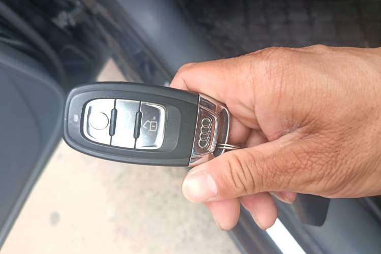 Used Audi A6L 2012 TFSI Comfort Model
