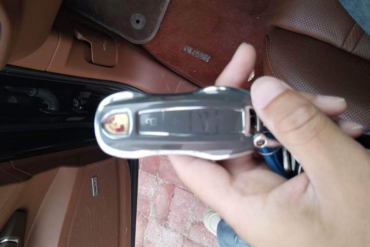 Used Porsche Cayenne 2023 Cayenne 3.0T Platinum Edition
