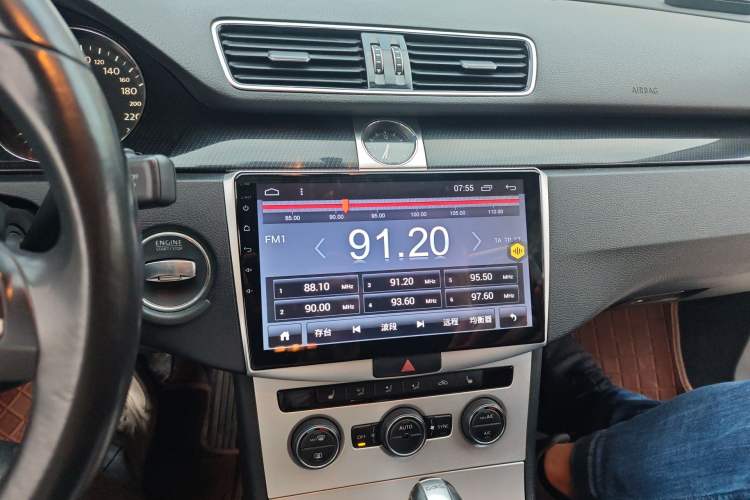 Used Volkswagen Magotan 2013 1.8TSI Luxury Model Audio And AC Panel